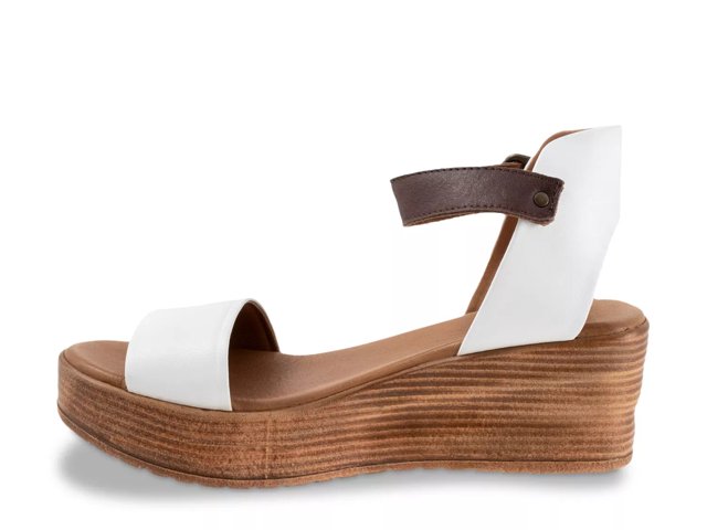 Mia hotsell nila sandal