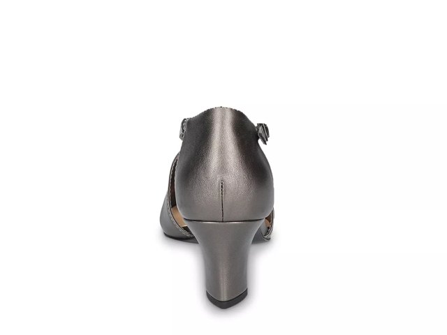 Elegance Pump