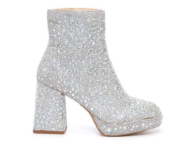 Steve madden silver 2025 glitter boots