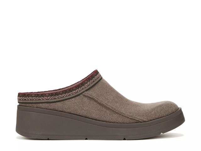 Bzees dolce clog online