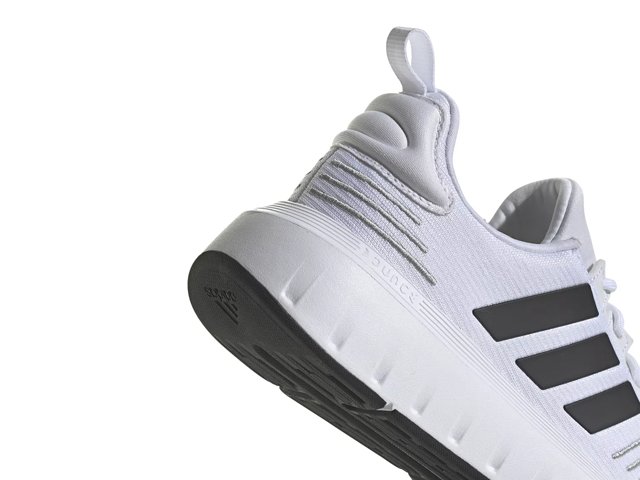 Adidas swift clearance run silver