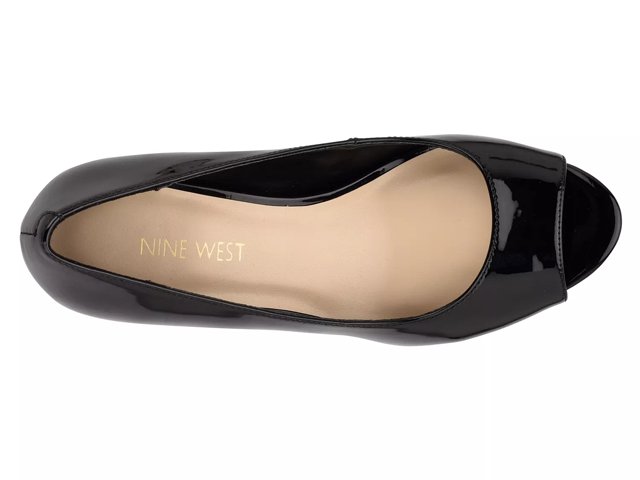 Nine west wedge pump sale