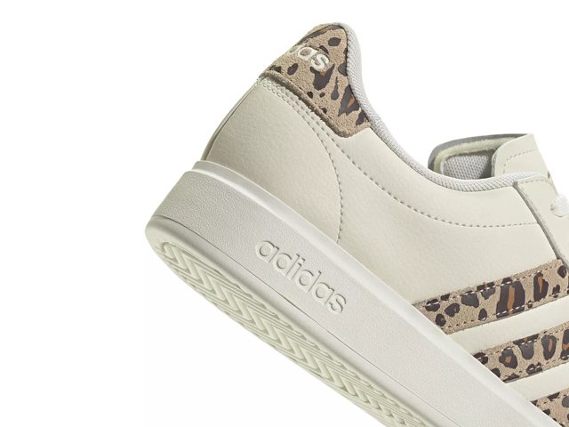 adidas Grand Court 2.0 Sneaker Women s Free Shipping DSW