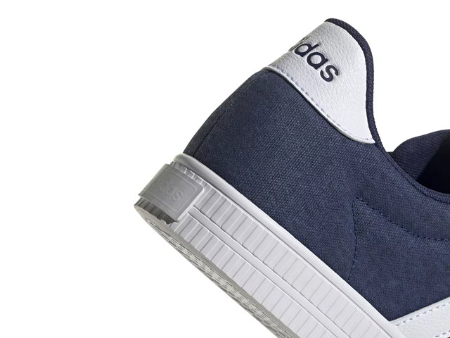 Adidas men's daily 2.0 sneaker cheap