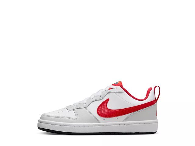 Women's nike court borough low white hotsell