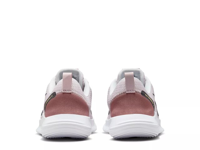 Womens nike shoes clearance dsw