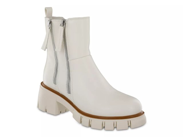 Mia booties dsw top