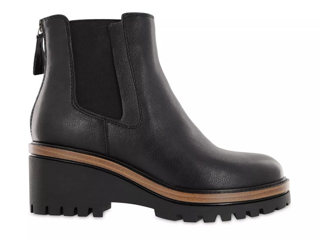 Mia shop booties dsw