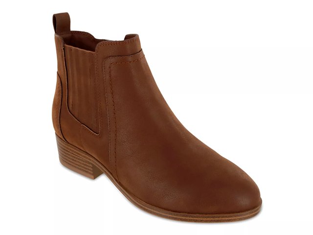 Belle round toe bootie best sale