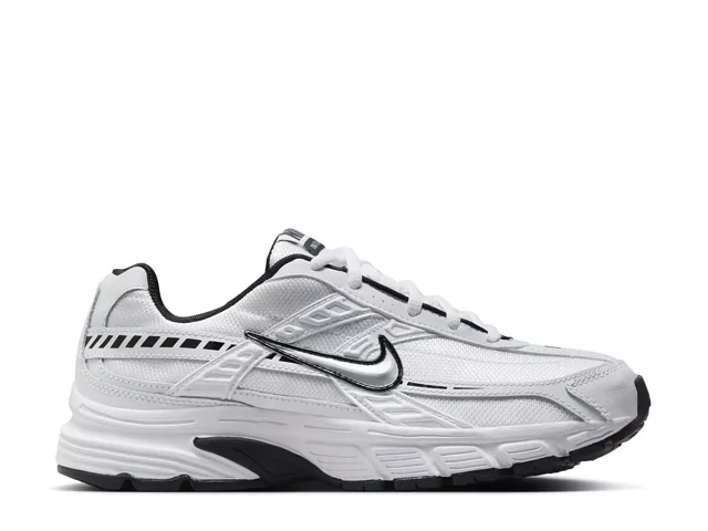 Womens white nike shoes dsw online