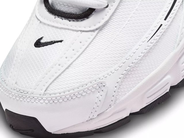 Nike women's initiator wide running shoes best sale