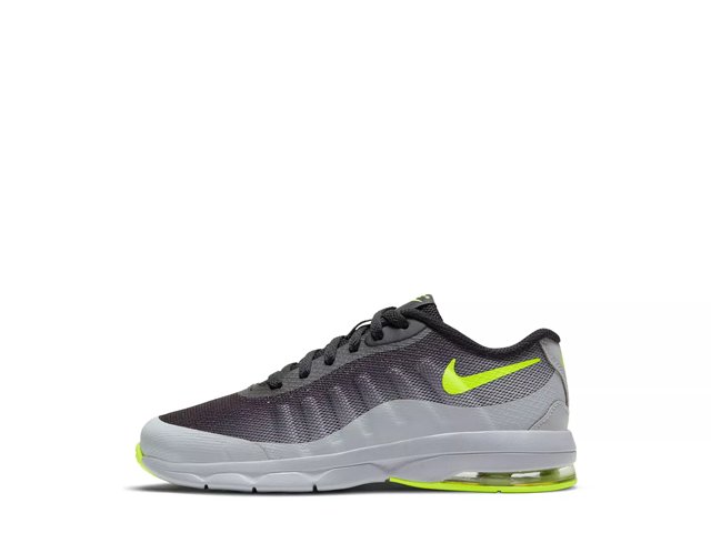 Nike air max shop invigor price