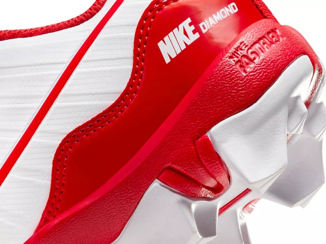 Dsw baseball hotsell cleats