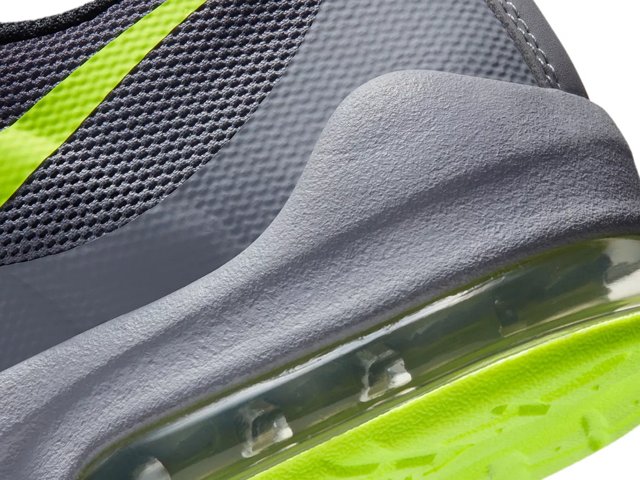 Nike 2025 invigor junior
