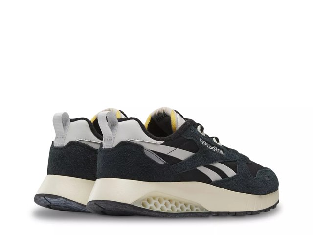 Reebok classic hexalite 2025