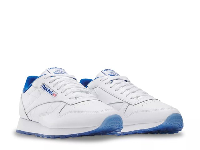 Reebok classic lace up cheap sneakers