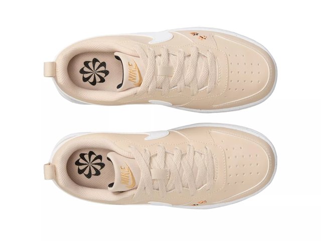 Nike court borough low beige sales