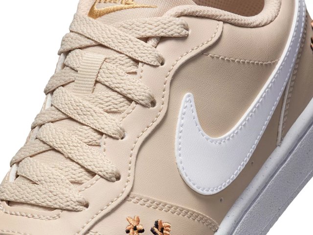 Wmns nike court borough se outlet