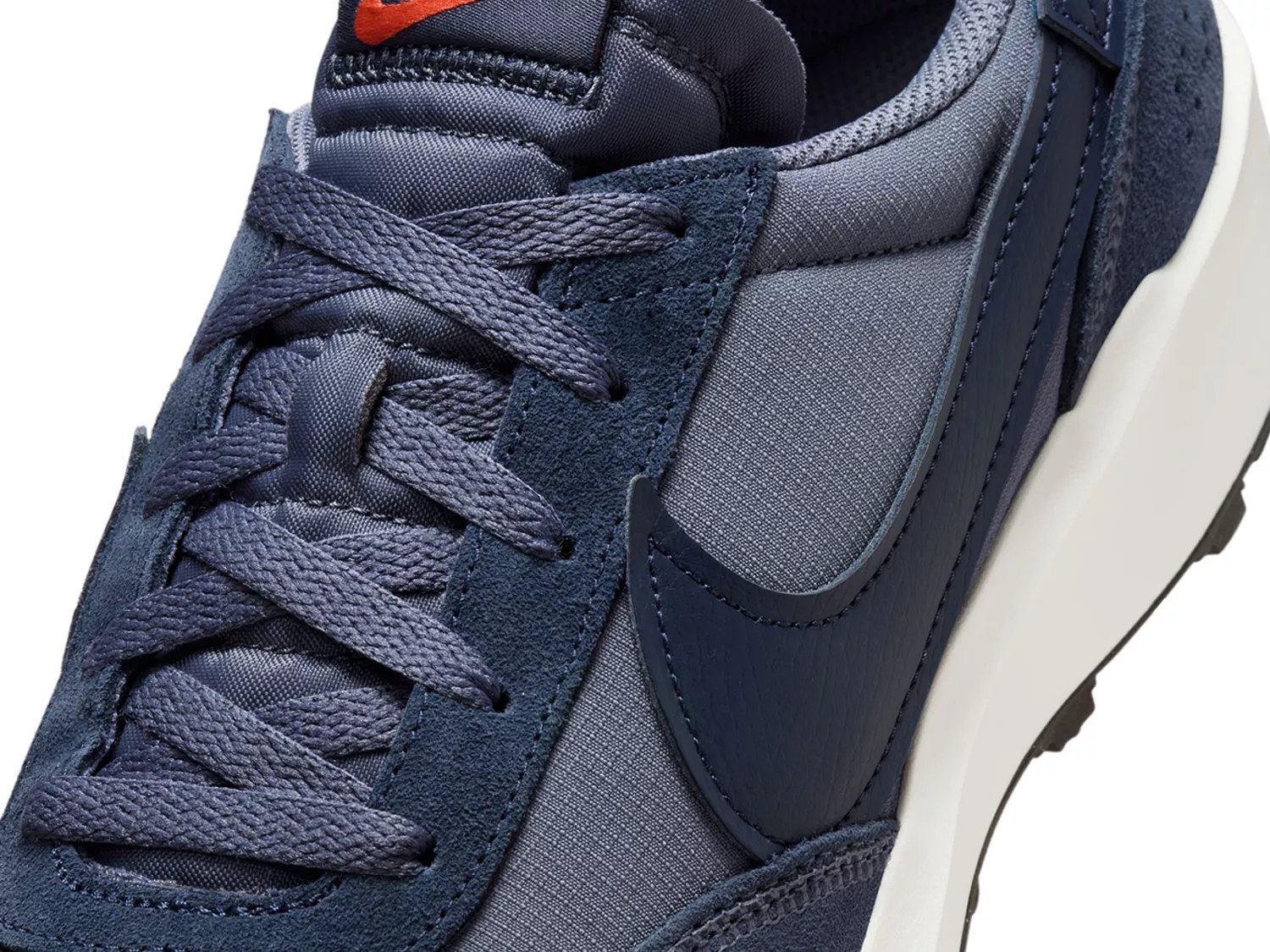 Waffle Debut Running Shoe