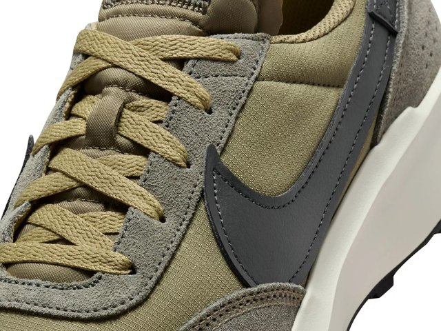 Nike beige shoes mens online