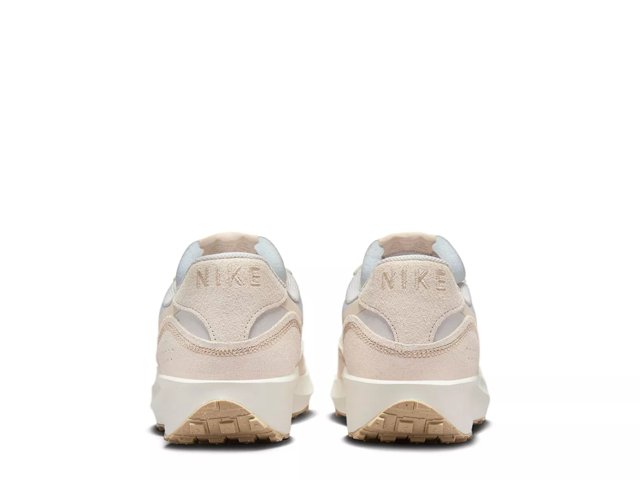 Nike Waffle Debut Running Shoe - Men's