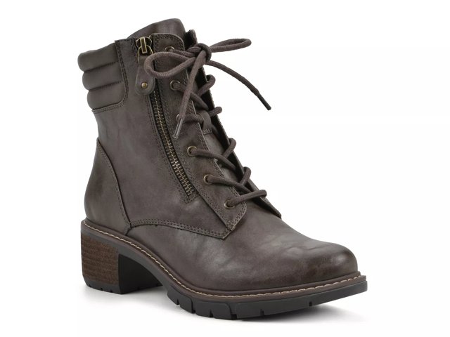 Dsw white hot sale mountain boots