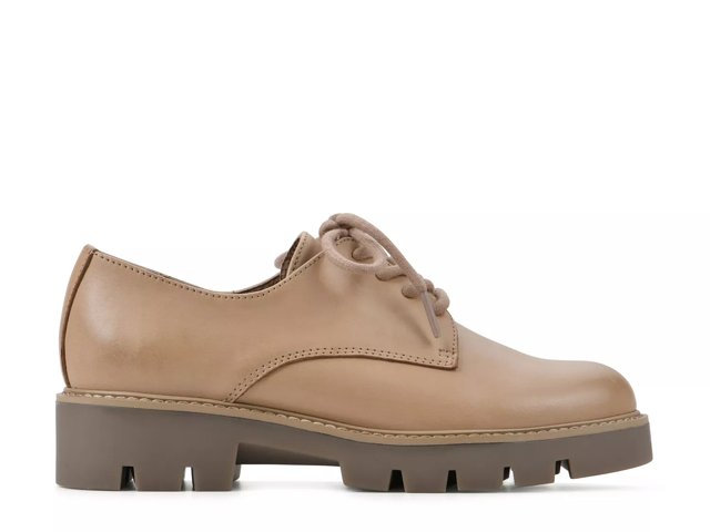 White on sale mountain oxfords
