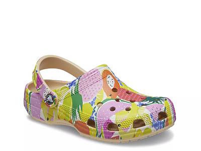 Women's discount multicolor crocs