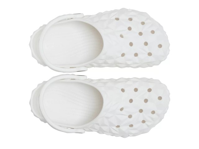 Baby hotsell white crocs