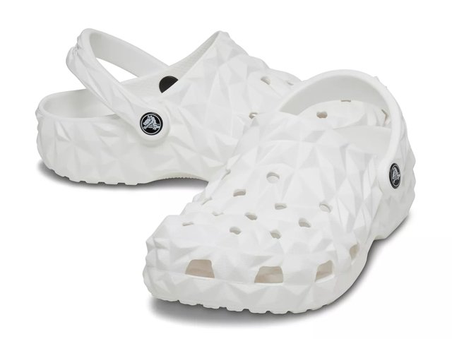 Crocs outlet clogs white