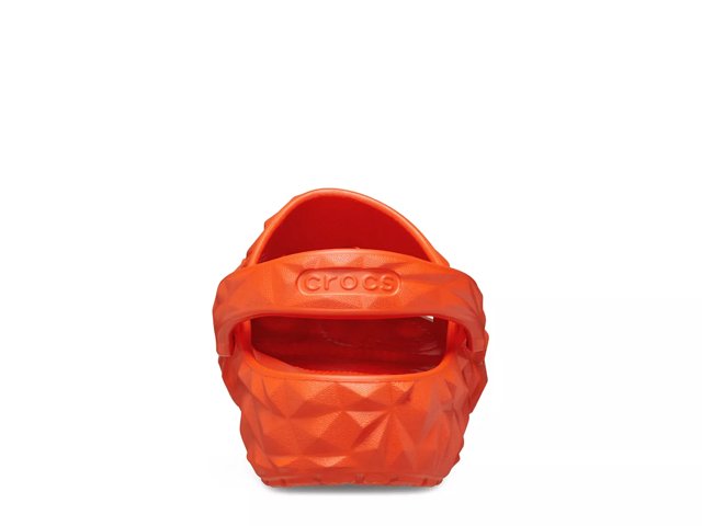 Crocs Classic Geometric Clog
