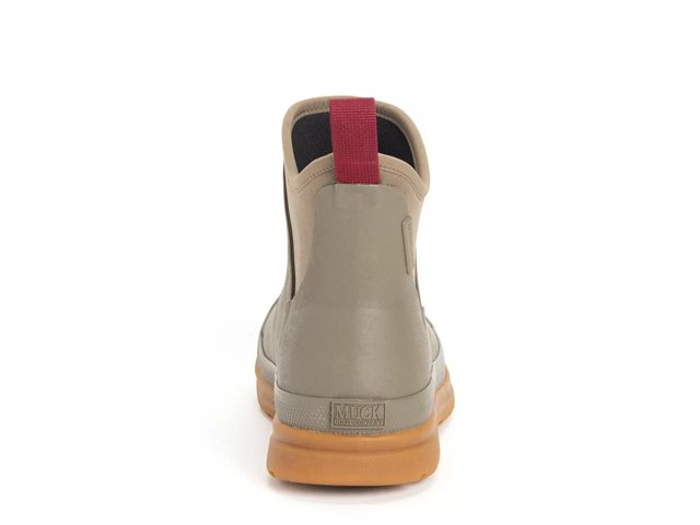 Dsw muck boots best sale