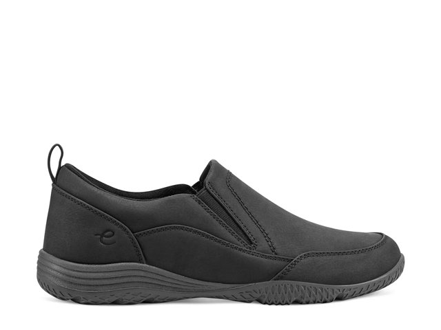 Easy spirit black slip on shoes clearance