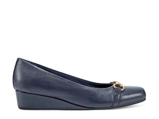 Easy spirit wedge pump shop