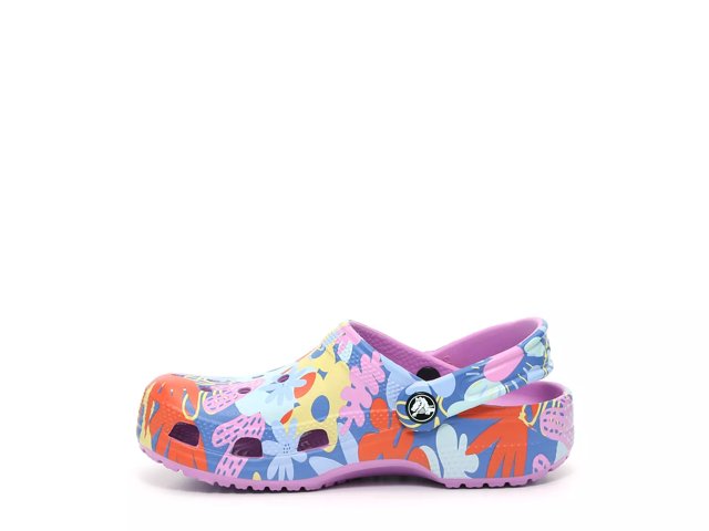 Crocs classic liberty graphic clearance