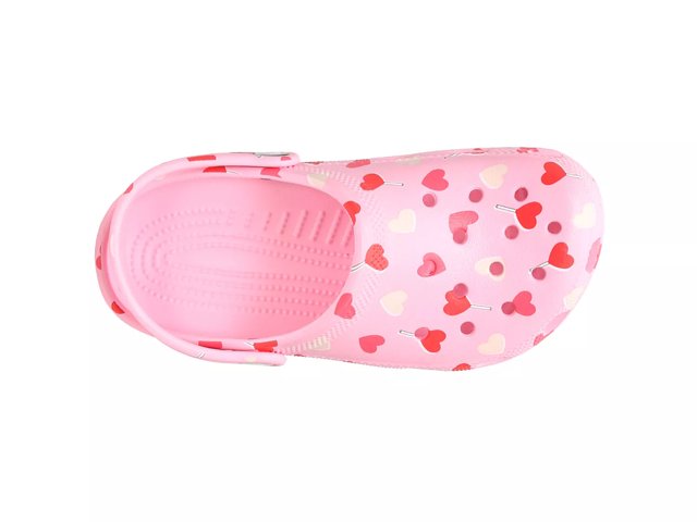 Valentines crocs hot sale