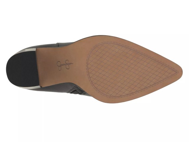 Jessica simpson deals brown leather boots