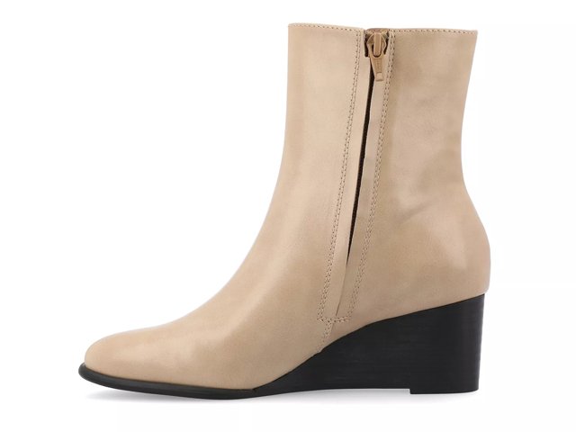 Journee collection enter wedge sales bootie
