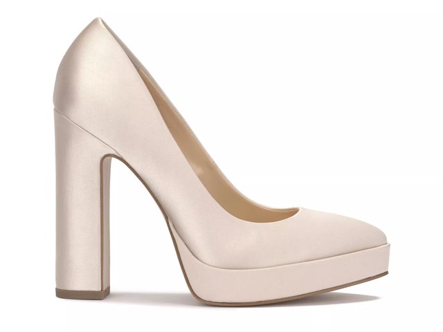 Jessica Simpson Glynis Platform Pump