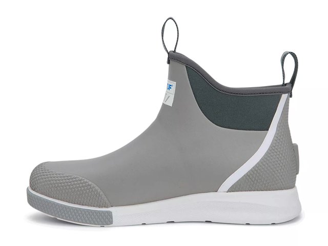 Xtratuf retailers discount