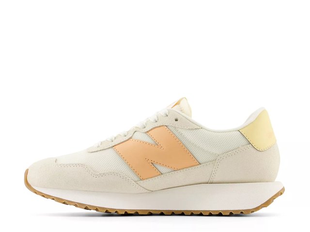 New balance at dsw new arrivals