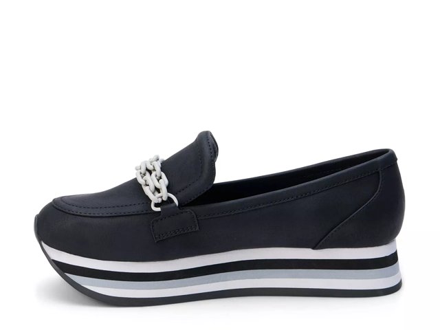 Coconuts slip sales on sneakers