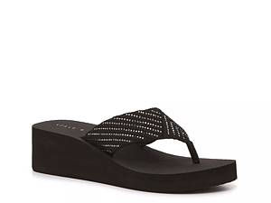 Casual Weekend Flip Flops - Black