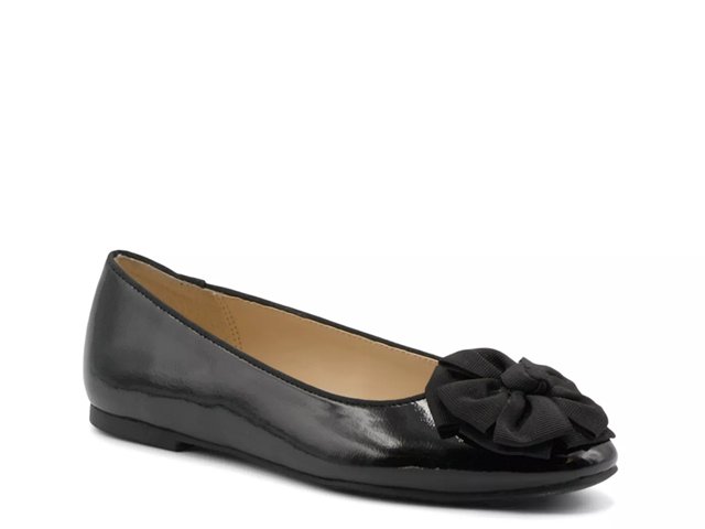 Adrienne vittadini flat shoes deals