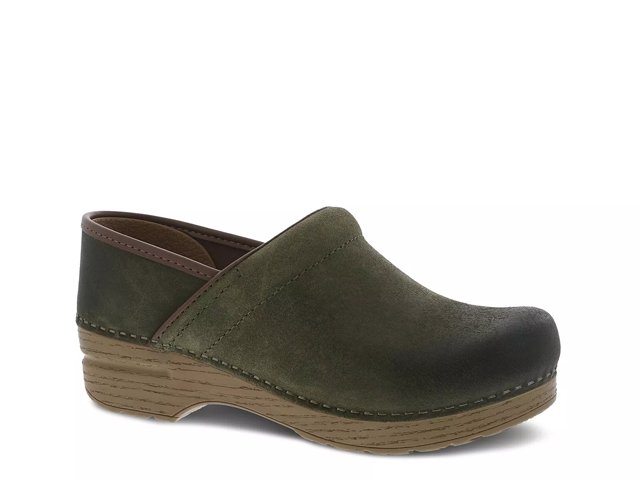 Where are sale danskos made
