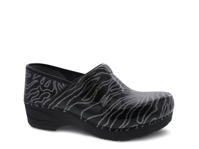 Dansko xp outlet 2.0 clog