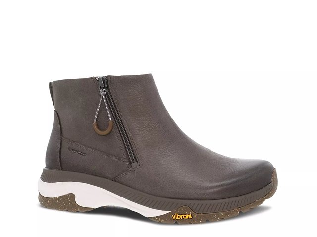 Dansko bootie sale store
