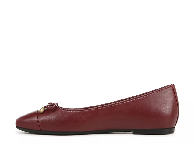 Vionic Klara Flat