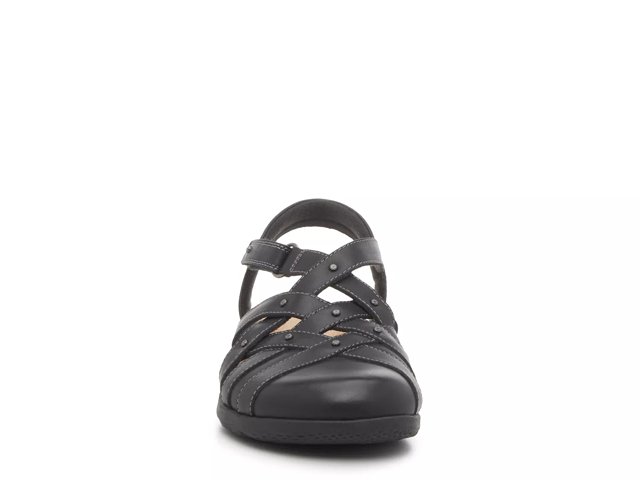 靴 world fisherman  Clarks Collection Clarks Collection Coast Shine Leather Fisherman Sandal - YouTube
