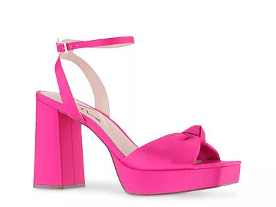 Shop New Women's Pink Sandals | DSW